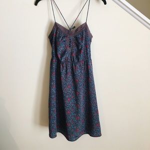 American Eagle Grey Floral Sun Dress - So Cute!